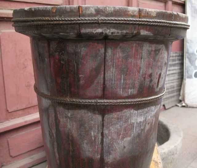  「庭院」农村这些消失的老物件，个个都是宝贝了！放在庭院里养