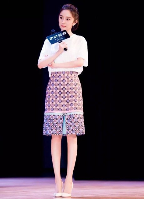 有一种高跟鞋叫杨幂的高跟鞋，你穿着像土包子，她却穿出仙女味!