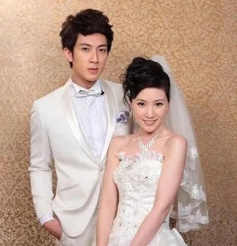  「苦衷」偶像婚况公开大不同吴尊不敢说是有苦衷，任嘉伦霸气为自己清障