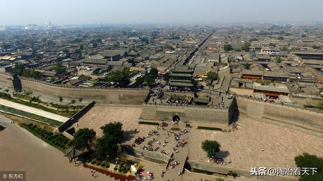 这座古城当年差点被拆了，因没钱而暂停，现在旅游年收入150亿