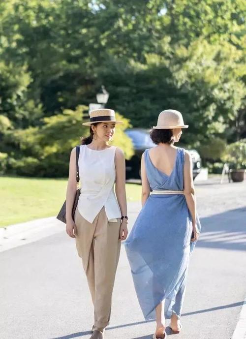 微博上又火了一对母女，简直就是一对姐妹花！