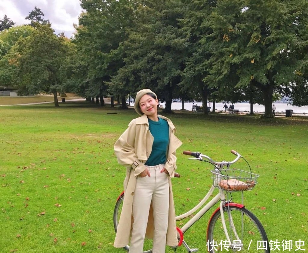  [与奶奶裤]别再穿阔腿裤了！2020最流行的“奶奶裤”才是真时髦！