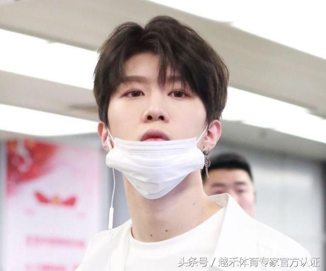 宋祖德爆猛料，范丞丞或遭封杀?网友:姐姐范冰冰也无力回天