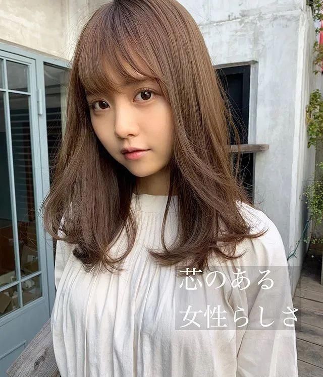  『搭配』?2020年日本女生最爱的5款流行发色推荐！让你的背影杀更美