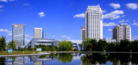 中国最“干净”的城市，被誉为是“中国迪拜”，曾获全国文明城市