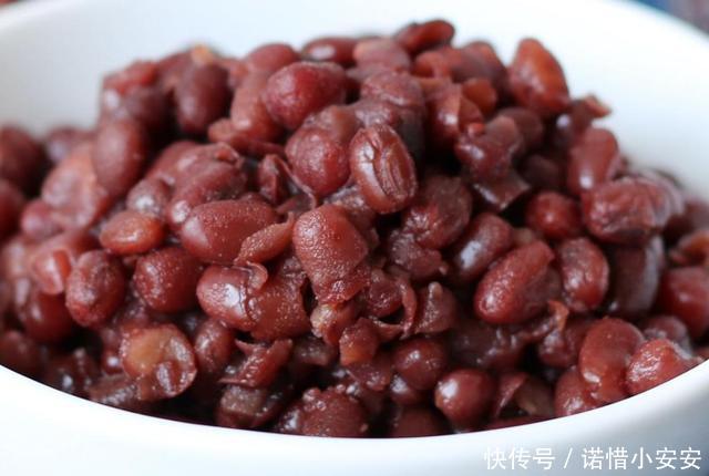  『红豆或者』不管煮红豆还是绿豆，别直接下锅煮，多加一步，几分钟轻松煮开花