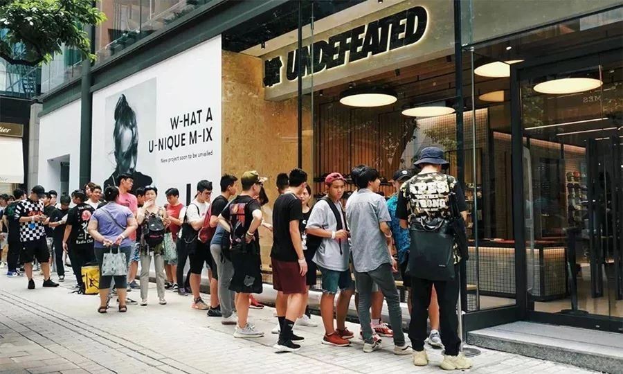 猛货球鞋扎堆!UNDEFEATED 大中华区首家店铺盛大开业!