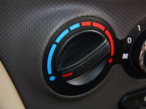 别上当！关于汽车的这些谣言，您信了哪个？