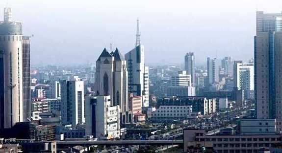 湖北又一条高铁即将落户，91亿元打造致富之路，这座城市中奖了