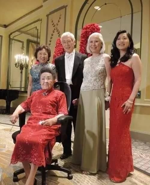 严幼韵，112岁仍坚持在穿旗袍，足足做了一个世纪的旗袍美人！