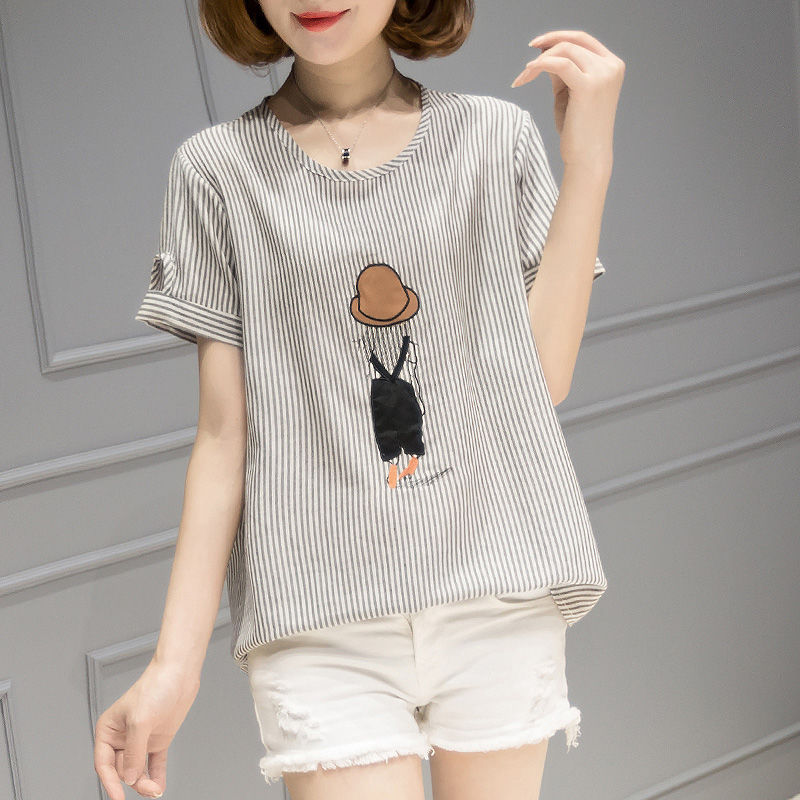 女人身材富态怎么了?看看下图的女人，个顶个性感有气质，显年轻