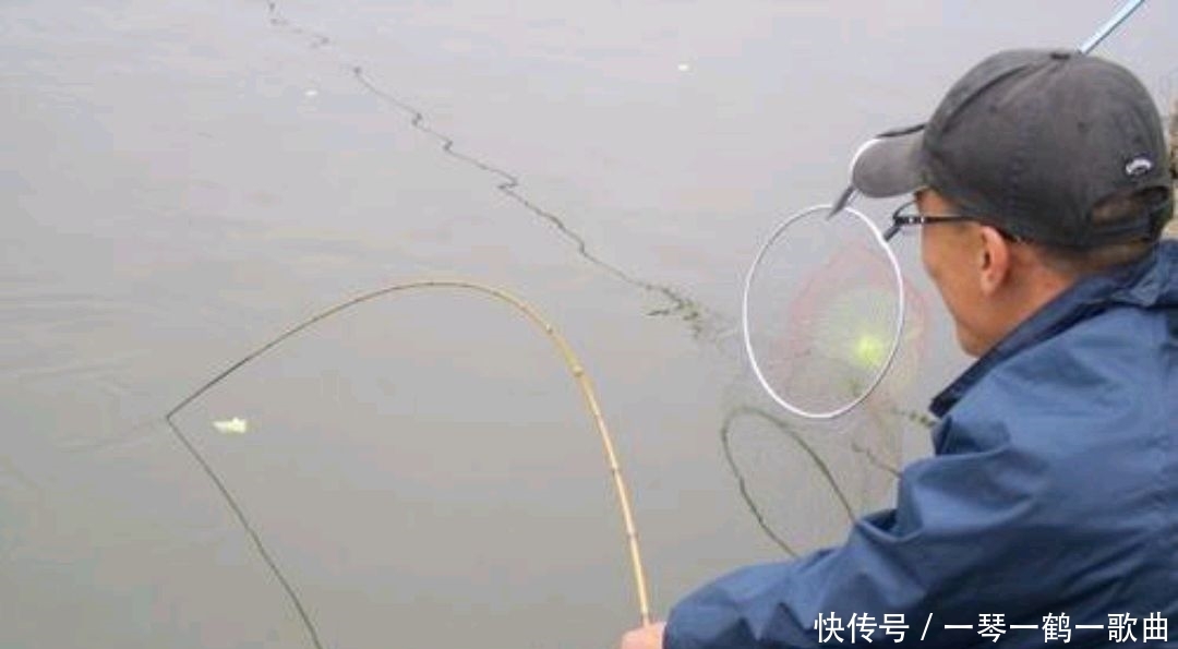 「合适」野钓鲫鱼钓竿多长合适?根据垂钓环境,因地制宜才是最好的选择