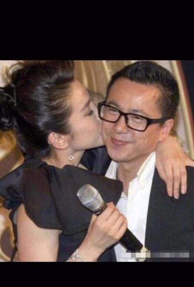 袁立截图崔永元，称再有钱，也买不完天下的良心，网友俩冰凉凉