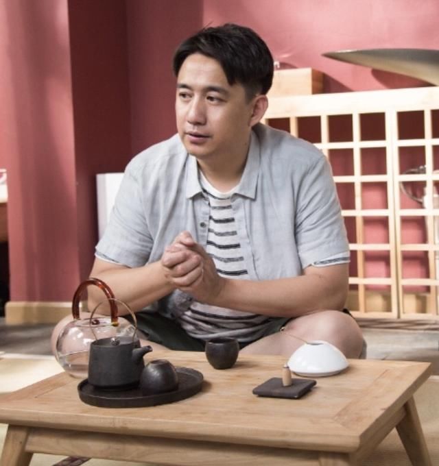 假疫苗事件持续升温，章子怡爆粗口黄磊怒斥，连刘强东都发飙了！