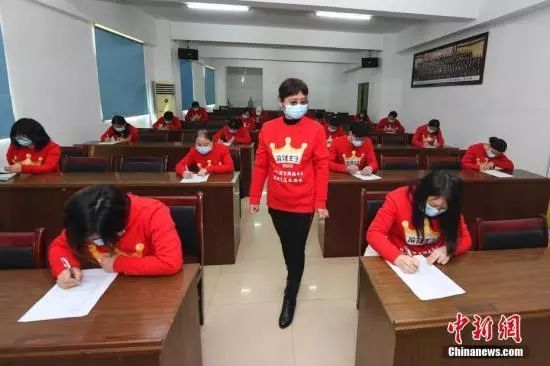  「中新社记者」包机、加钱、发口罩，速回！浙江广东等地硬核复