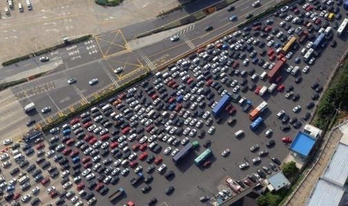  编号|国庆高速免费，那30号上高速1号零点下高速，还需要收费？