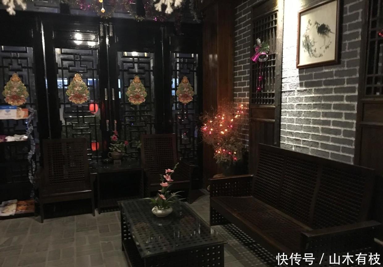 甲桂林的阳朔山水,匆匆一瞥(阳朔之夜)