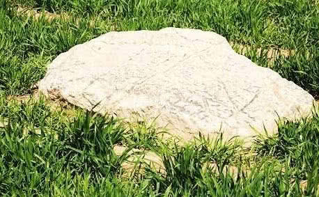 这座山只有0.6米，堪称中国最“矮”山，却无人能从山脚爬上去