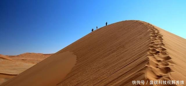 沙漠里竟然有「天然游泳池」搜罗那些我们不曾注意过的自然奇观