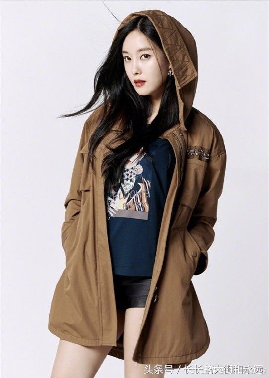 朴孝敏秋季时装画报公开,这个身材和气质啊