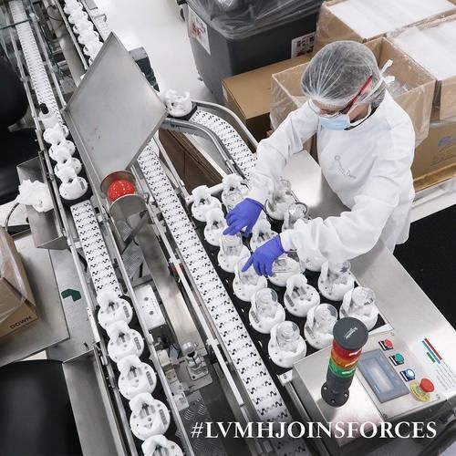  迪奥：LVMH第一批抗疫产品上线，迪奥消毒液你想拥有吗？