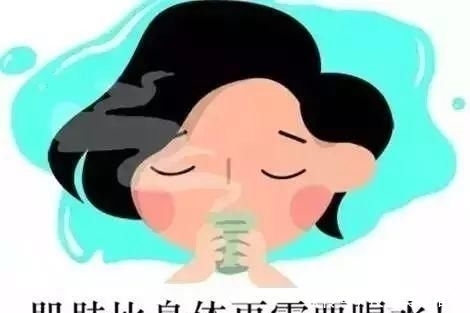 『杯水』你以为明星和网红真的只需每天八杯水吗?