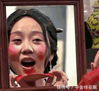  『定妆喷雾』戴口罩到底要怎么化妆？画多了怕毁脸画少了不够美