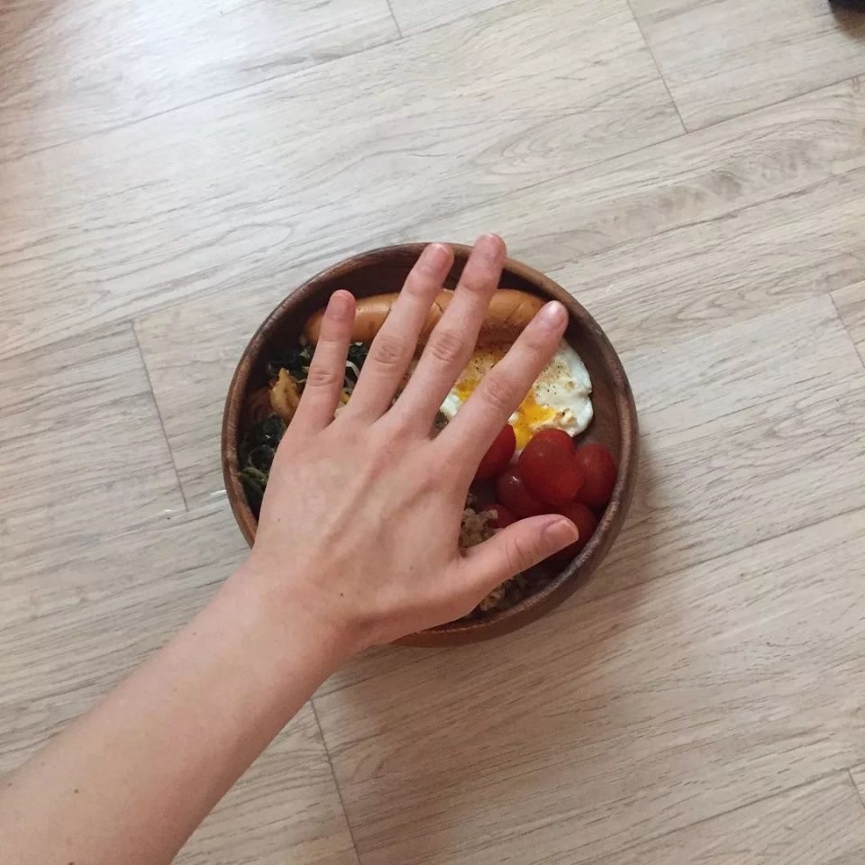 她减掉半个自己，瘦下来连整容的钱都省了!