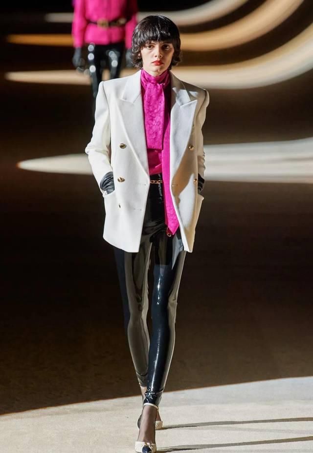  『系列』一场关于女性自我解放的革命：Saint Laurent 2020秋冬时装系列！