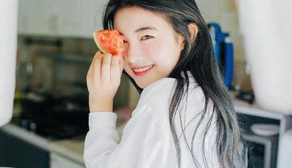 有这4个特点的女生，出门会被叫“小姐姐”，有中1个，就偷笑吧