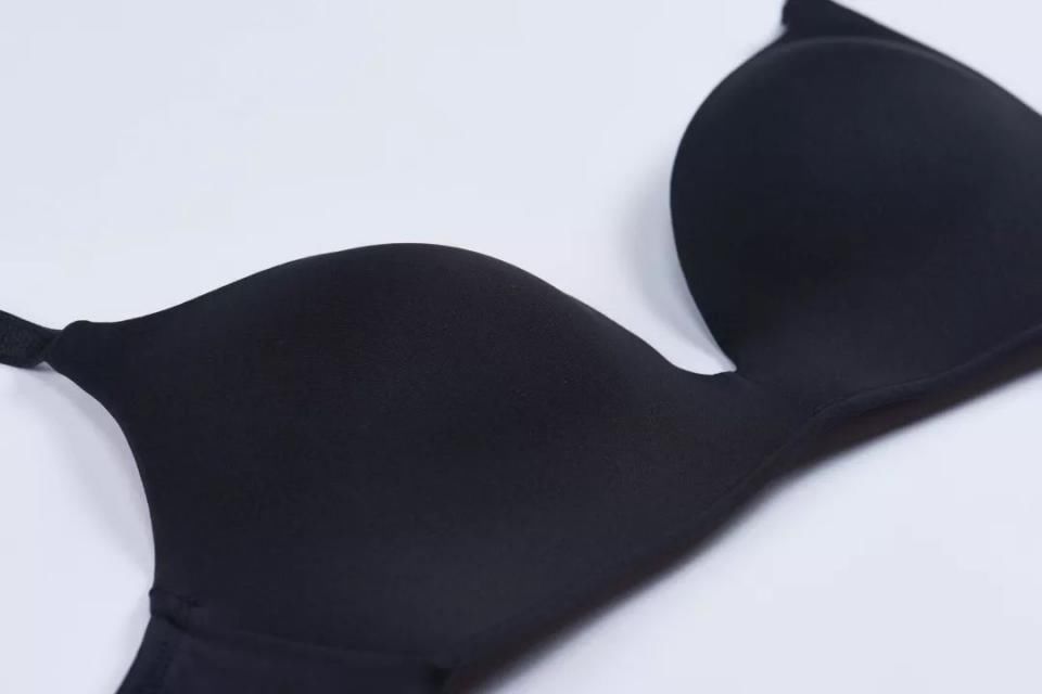 这么穿内衣，远离乳腺疾病!胸越来越大，舒服得好像没穿一样!