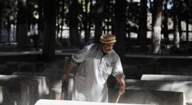 看完中国援助越南的烈士陵园，再看援助巴基斯坦的烈士陵园，心寒