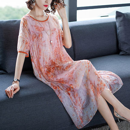 小姑自从从买了这几款裙，走到哪都有人夸，太美嫩了