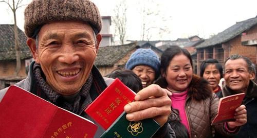  「医保」除了养老金 每年最少还能领取1000元 这项福利千万不要