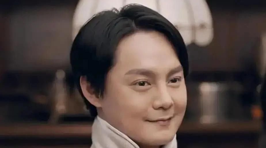  『沈腾』尹正新剧肿成发面馒头，一代名伶撞脸沈腾 ，与黄晓明联合卖腐？