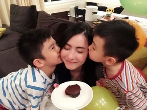 张柏芝给拔牙视频