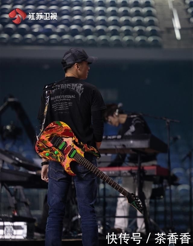 那几个卫视跨年演唱会