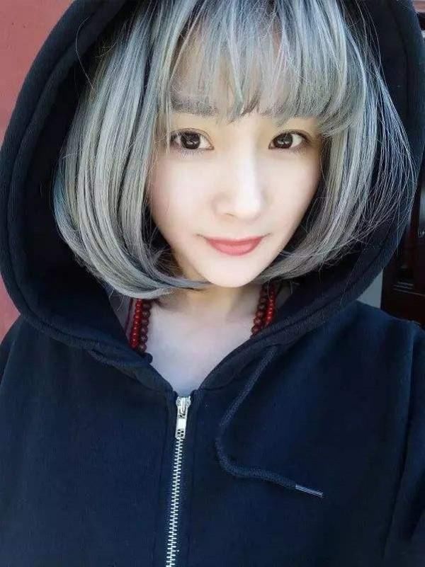 众女神染发之后，程潇变洋娃娃，吴宣仪最甜美，热巴却很御姐