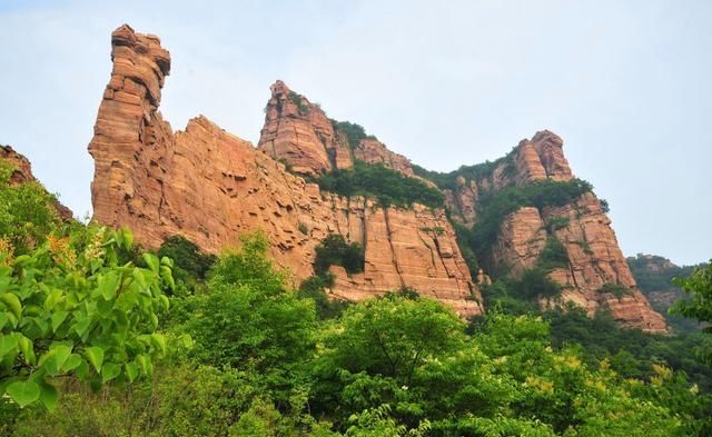 河北一个4A级景区，地貌与张家界相似，门票只要60元