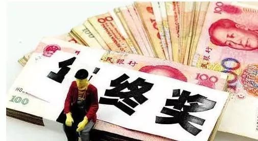 一年12个月，为什么教师要发13个月的工资