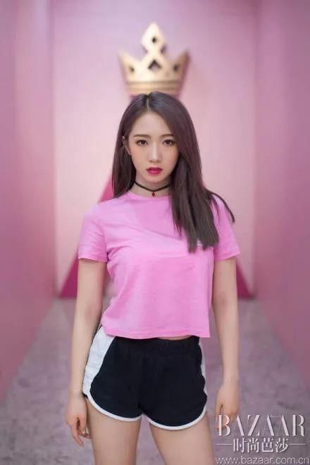 山支大哥“C位”出道，完美小脸直女也照样斩！