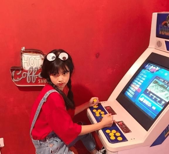  【年龄段】女生不管在什么年龄段，都别养成这3习惯，不然等于“慢性毁容”