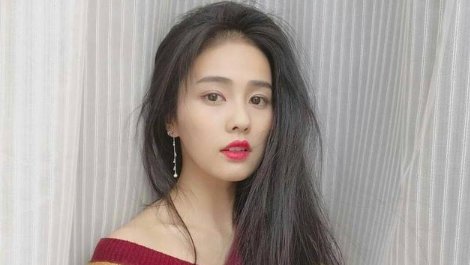  「气质」女人显不显老,主要看这几个部位,不仅俗气还没气质,藏也藏不住