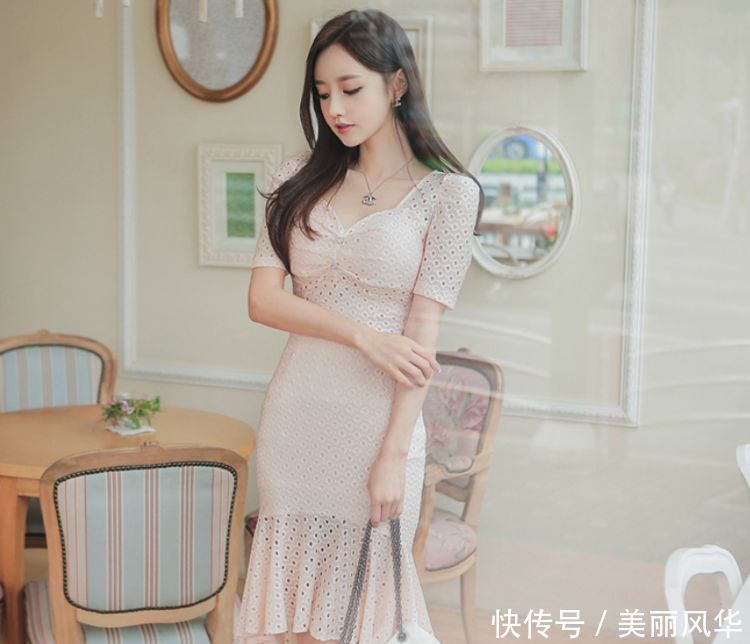 紧身包臀裙：青春灵动的小仙女，年轻有活力，十分抢眼！