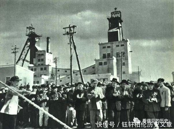 老照片：1955年的中国 全国上下到处都在搞建设