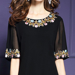 女人再穷，也不能亏待自己!这样女装，特适合35-58岁女人穿