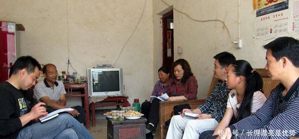 农民看病免费了明年起，农村4类人免缴，第一类几乎家家都有！