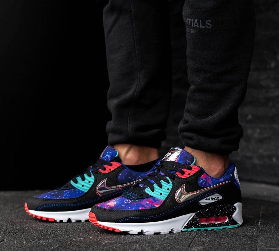  [Max]迷人的超人气星空主题！这双Air Max 90上脚真不错
