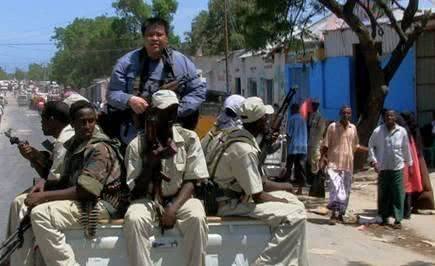 中国逍遥的“侣行”夫妻,变卖公司环球旅游,8年时间挥霍上亿