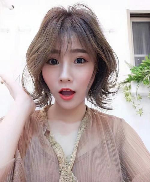  [女性]越剪越美“锁骨发”31款，时尚显脸瘦，适合大多数女性